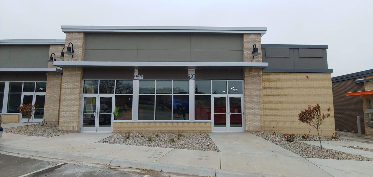 Chaska Retail Multi-Tenant Retail For Lease: 700 N Chestnut St, Chaska, MN 55318
